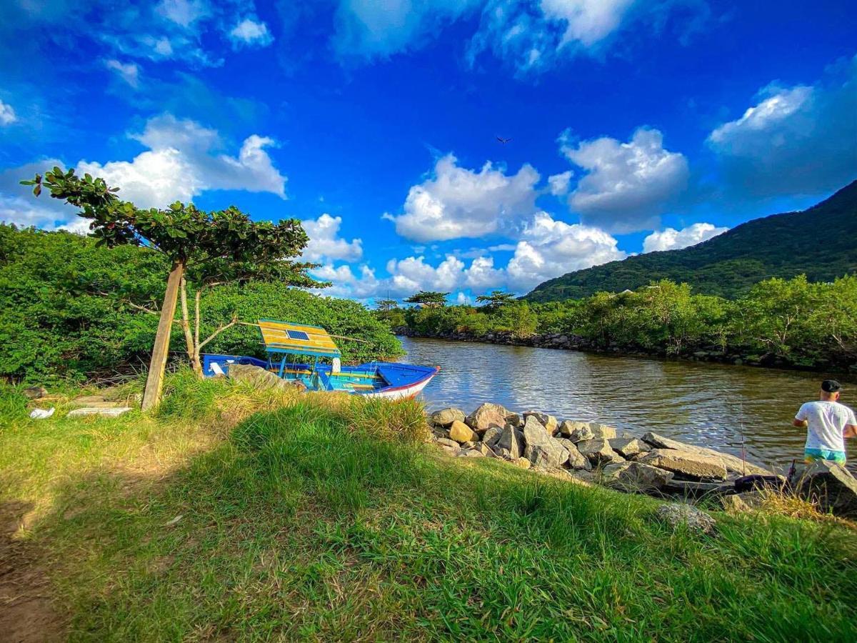 Vila Agradavel Com Piscina. Villa Peruibe Luaran gambar